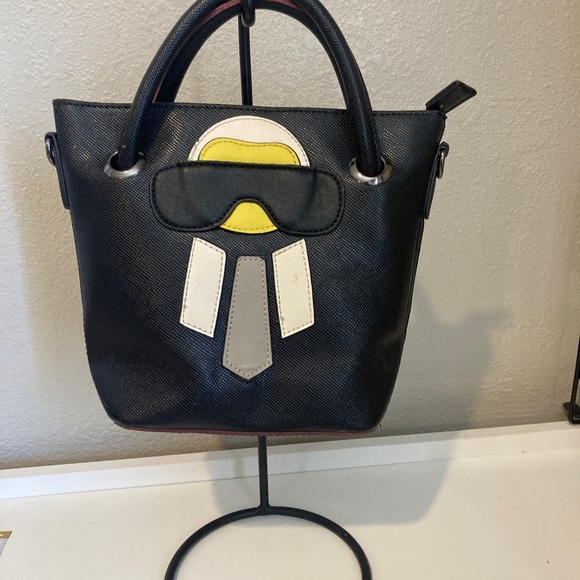 Stylish Black Designer Handbag - Picture 1 of 7